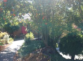 221 NW 48th St, Seattle, WA 98107