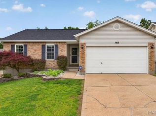 1412 Apple Ridge Ct, Arnold, MO 63010