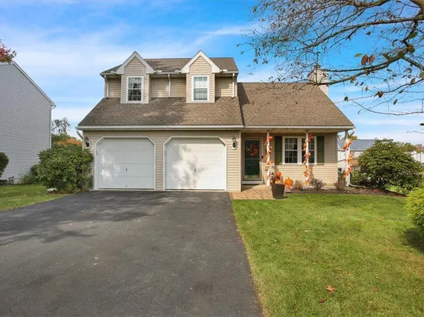 111 Dolorosa Dr, Blandon, PA 19510