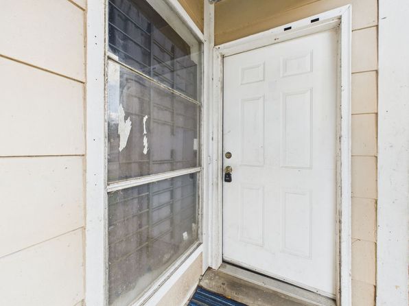 102 N Marigny Cir APT C