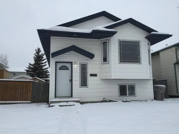 7334 104a St, Grande Prairie, AB T8W 2N2