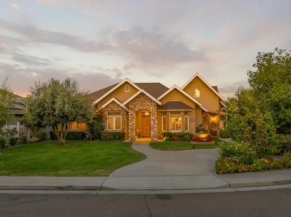 2382 20th Ave, Kingsburg, CA 93631