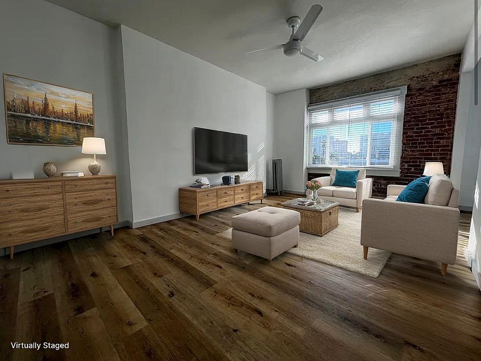 1st image of 00-319 Elm Ave #305