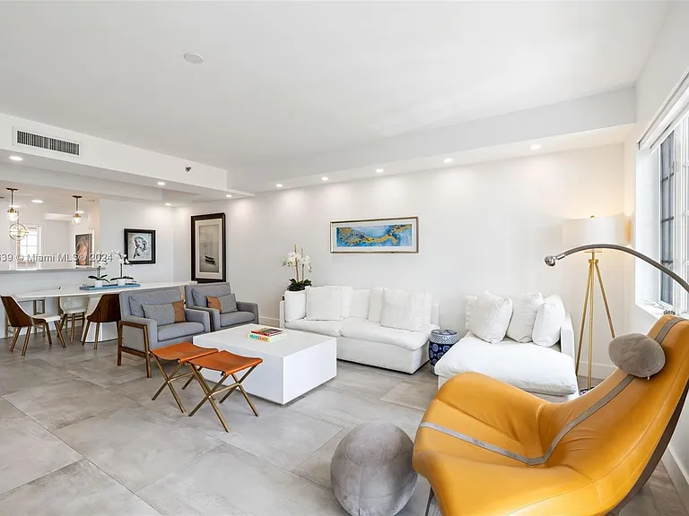 19144 Fisher Island Dr #19144 — Photo 5