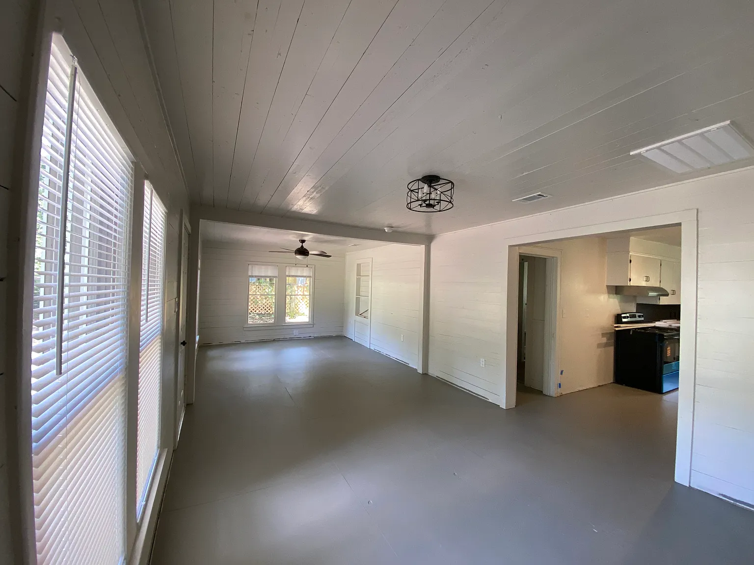 4 bed, 1582 sqft, $1,550 — Photo 2