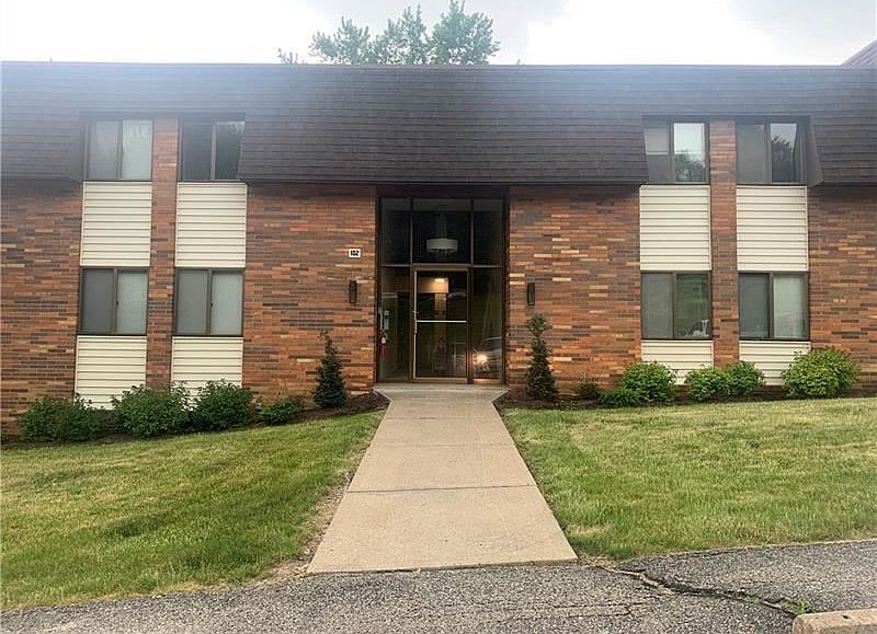 1st image of 102 Garden Dr APT E
