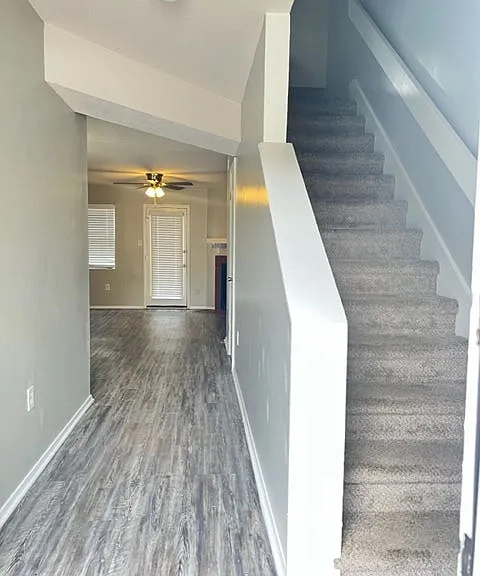 Petersburg Place Apartments — Photo 8