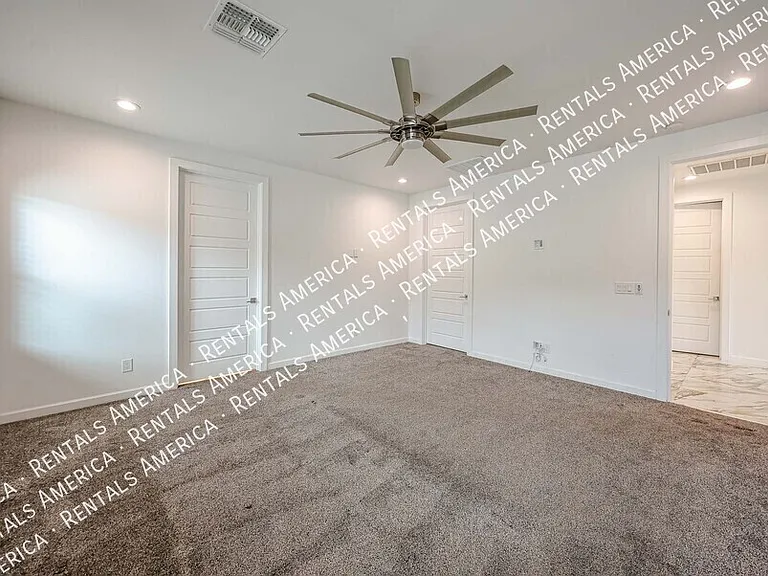 347 E La Mirada Dr — Photo 31