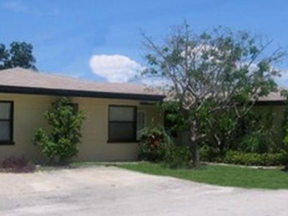 2nd image of 2504 Oceanview Ave #2504B