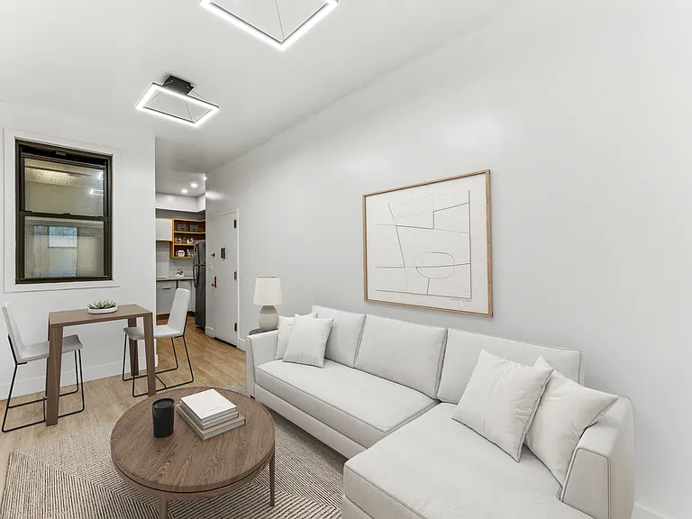 810 Macon St #B2 — Photo 1