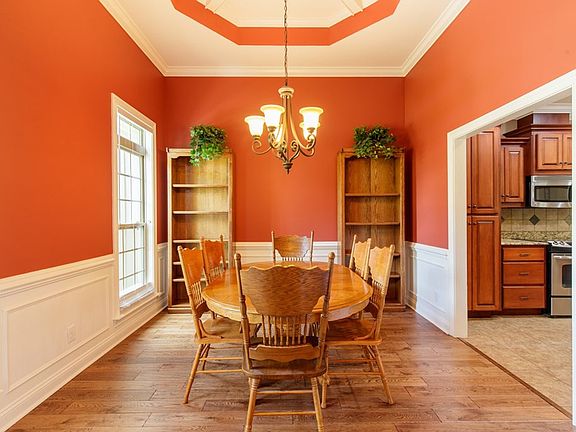 4th image of 4668 San Saba Dr