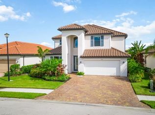 1610 Santiago Cir, Naples, FL 34113