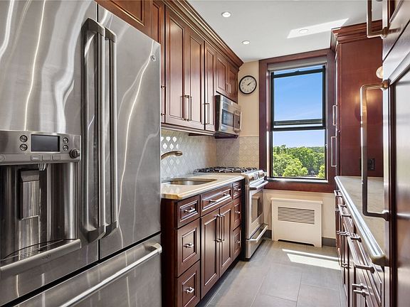 2nd image of 83-11 139th St APT 5B