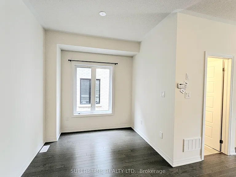 15 Delano Way — Photo 9
