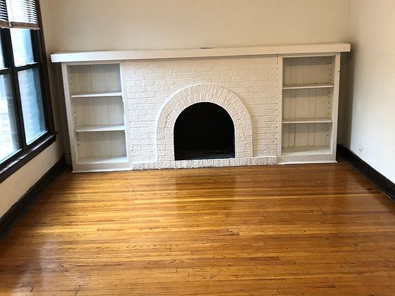 2nd image of 1467 W Winnemac Ave #2