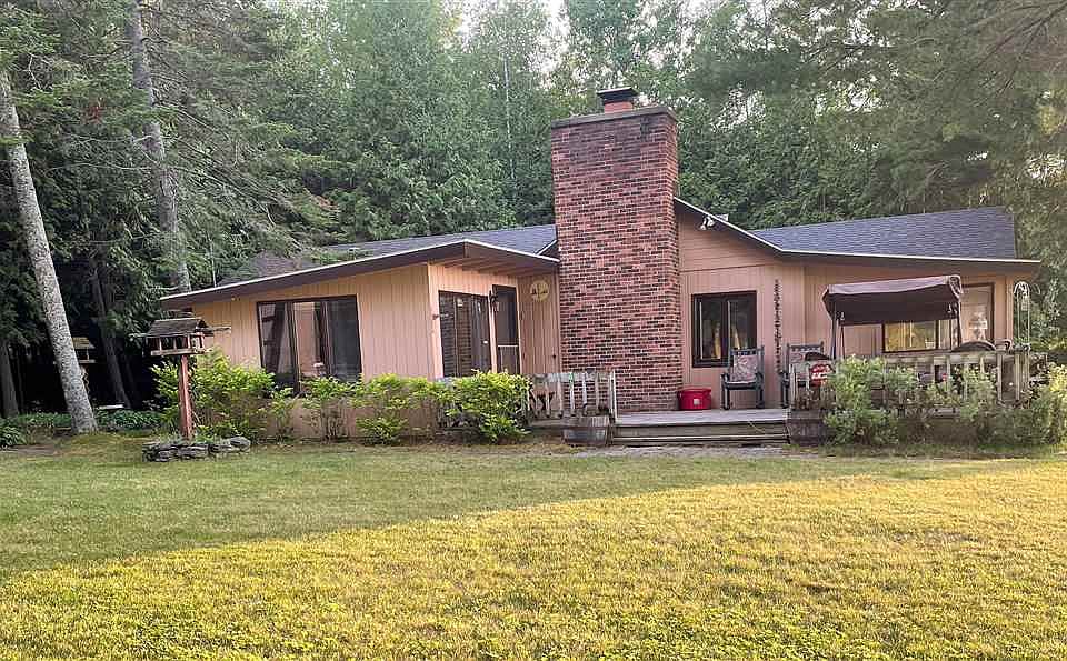 3975 Washington St, Charlevoix, MI 49720 MLS 471969 Zillow