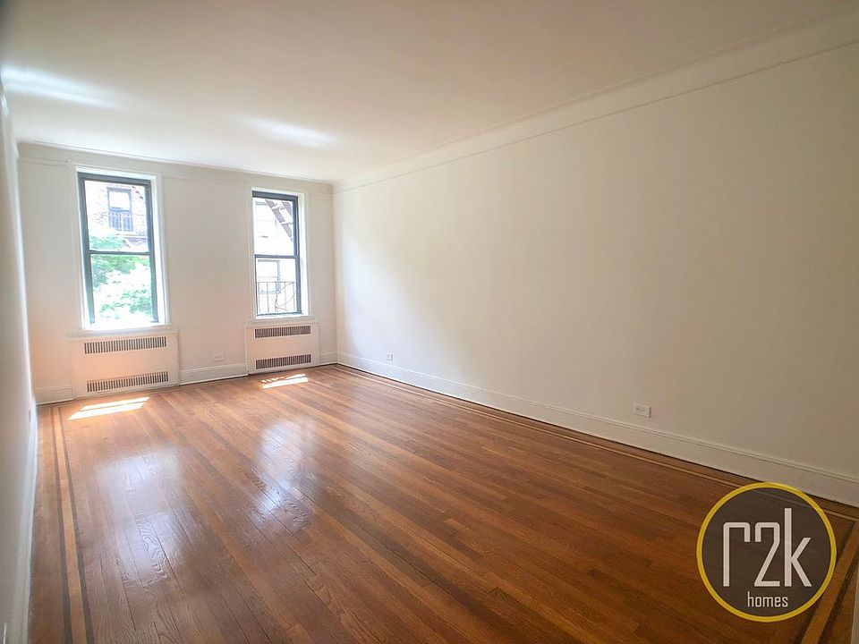 1st image of 2816 34th St APT 5H