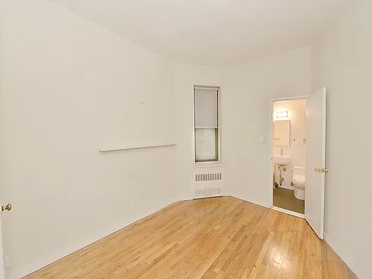 Rented by Cooper & Cooper Real Estate | media 6