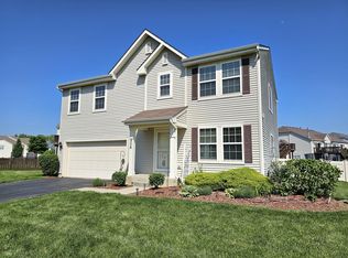 906 Timber Springs Dr, Joliet, IL 60432