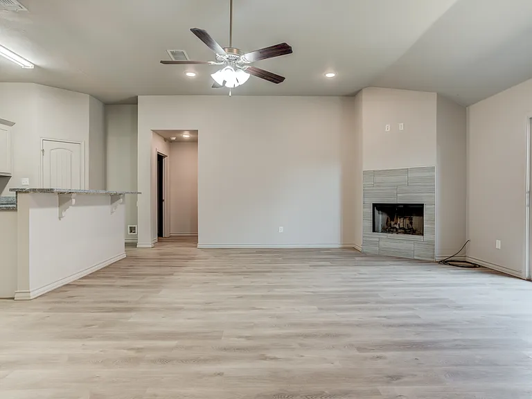 17816 Private Road 2160 #B — Photo 4