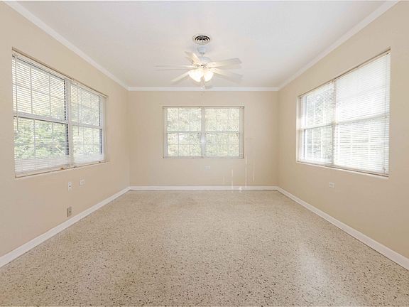 4th image of 9131 SE 156th St
