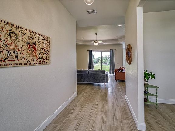 5th image of 6973 Highlands Creek Ave