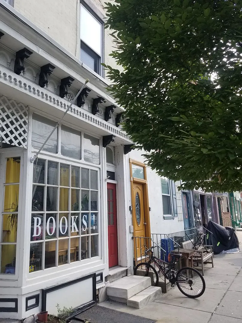 452 East Girard Ave — Photo 4