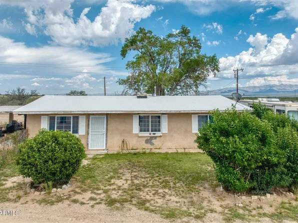 10019 S HONEYSUCKLE Drive, Hereford, AZ 85615