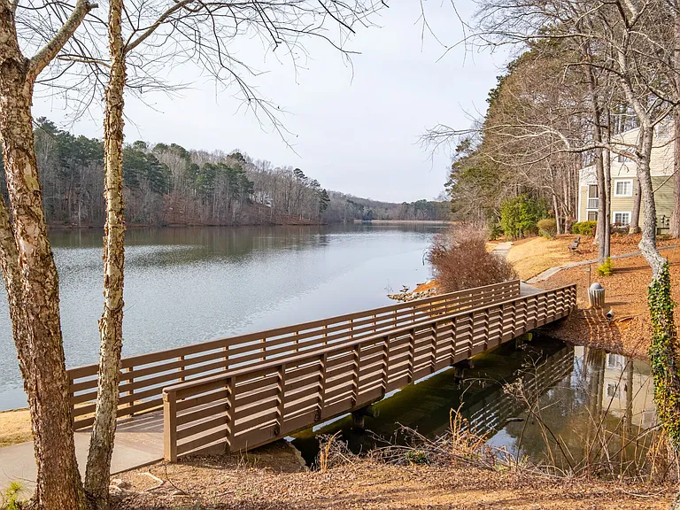 The Lake House at Martins Landing — Photo 62