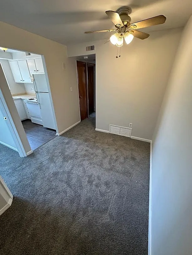 760 5th Ave #11394608 photo 1