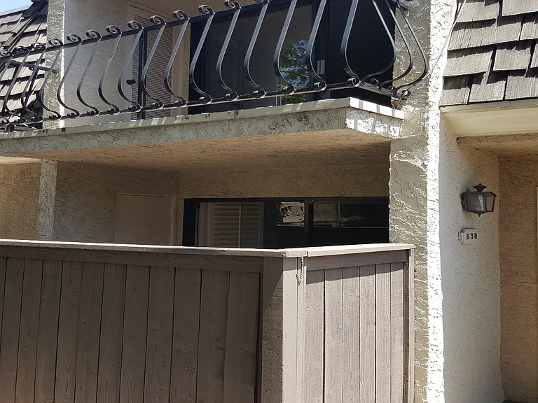 638 Wilcox Ave — Photo 27