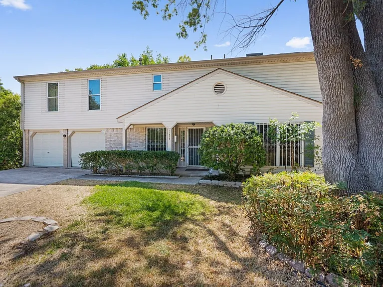 11809 Eubank Dr — Photo 3
