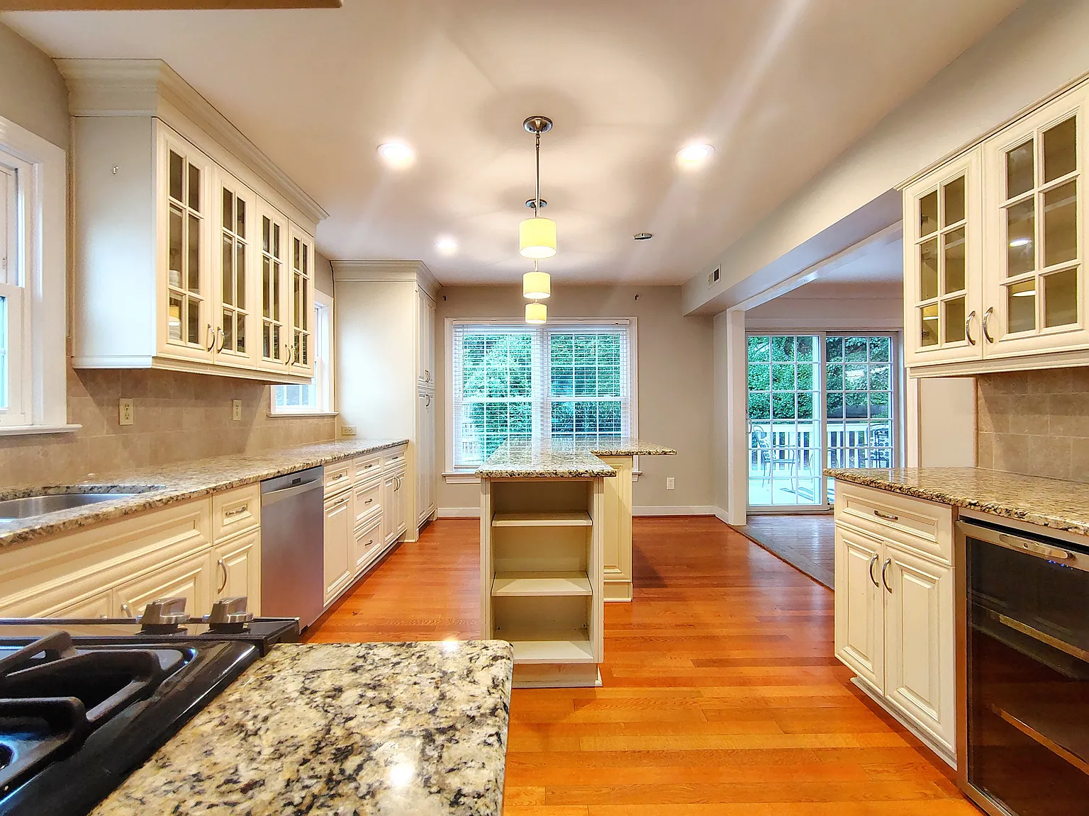 520 Tuckahoe Club Ct — Photo 2