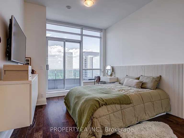 500 Sherbourne St #3404 — Photo 12
