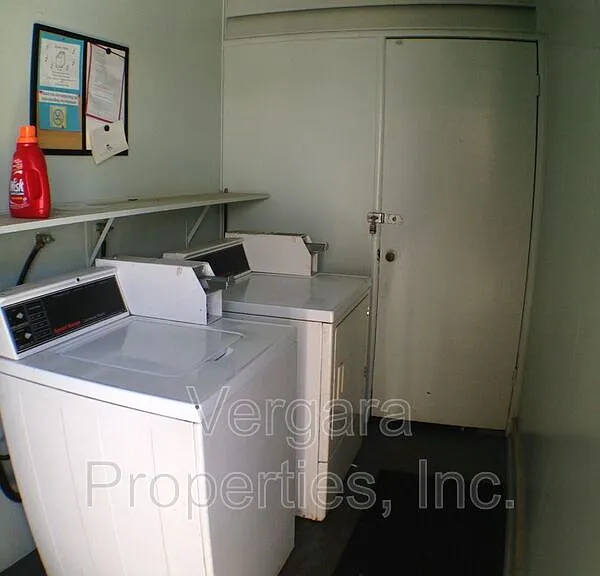 5551 E 23rd St #17 — Photo 29