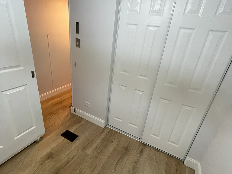 115 Thompson Dr — Photo 15