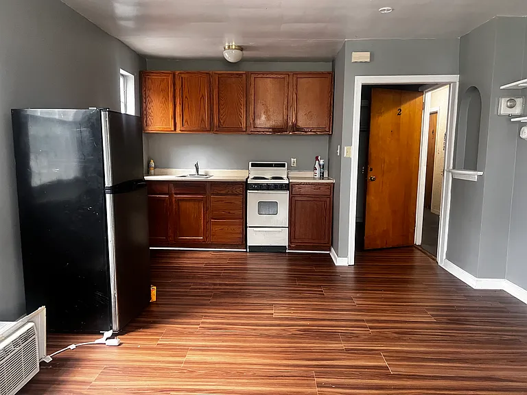 4631 State Road 2 — Photo 2