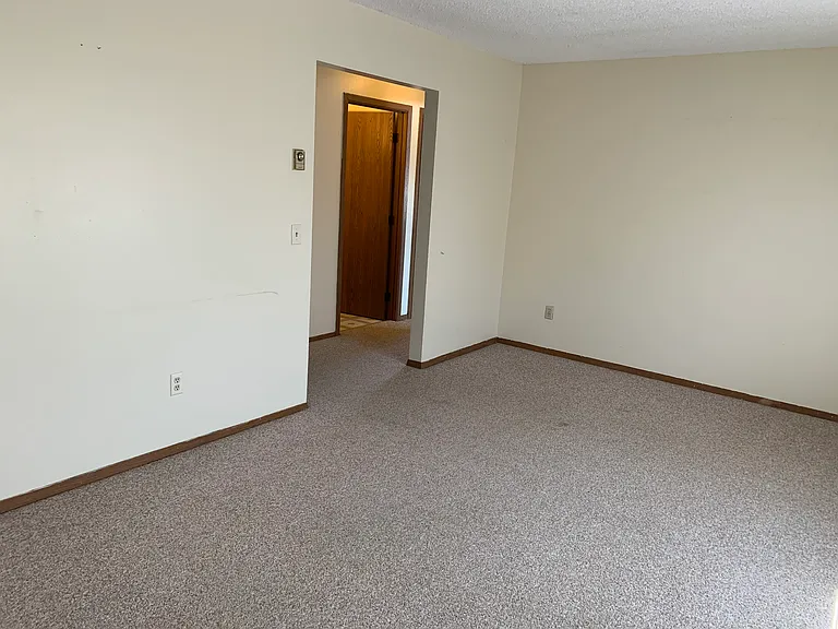 1112 Devney Dr #2 — Photo 12