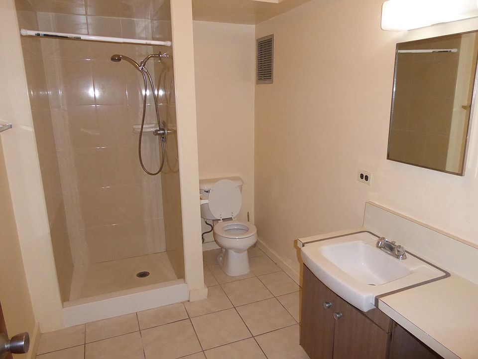 2nd image of 1550 Wilder Ave APT A707