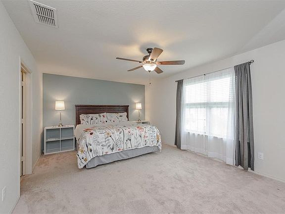 4th image of 2115 Danibelle Dr