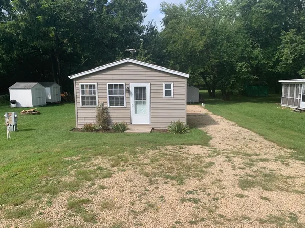 29/255 Woodhaven Dr E, Sublette, IL 61367