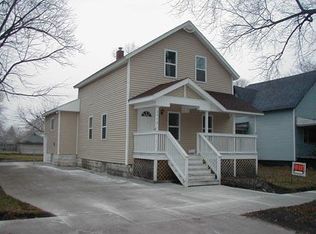 2413 Walnut St, Port Huron, MI 48060