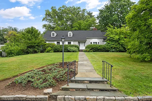 98 Brookby Rd Photo 1