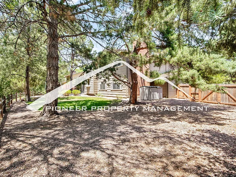 223 Dolomite Dr — Photo 23