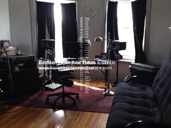 1091 Boylston #42 Boston - Fenway Unit Photo 6