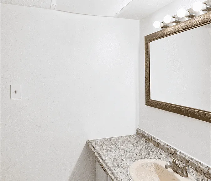 7313 Gulf Fwy #907 — Photo 9