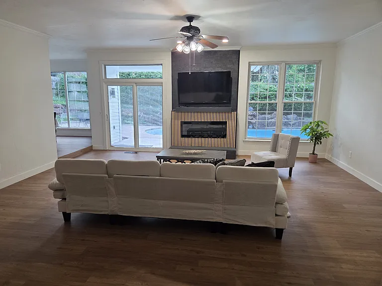 3705 Windover Dr — Photo 5