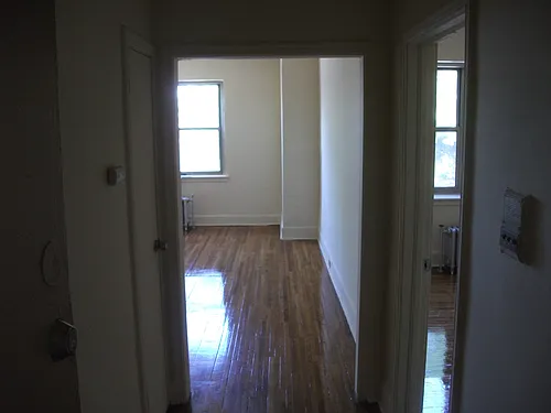 Floor plan Two Bedroom