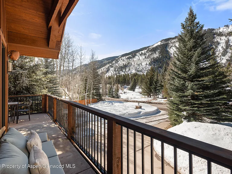 42553 Highway 82 — Photo 16