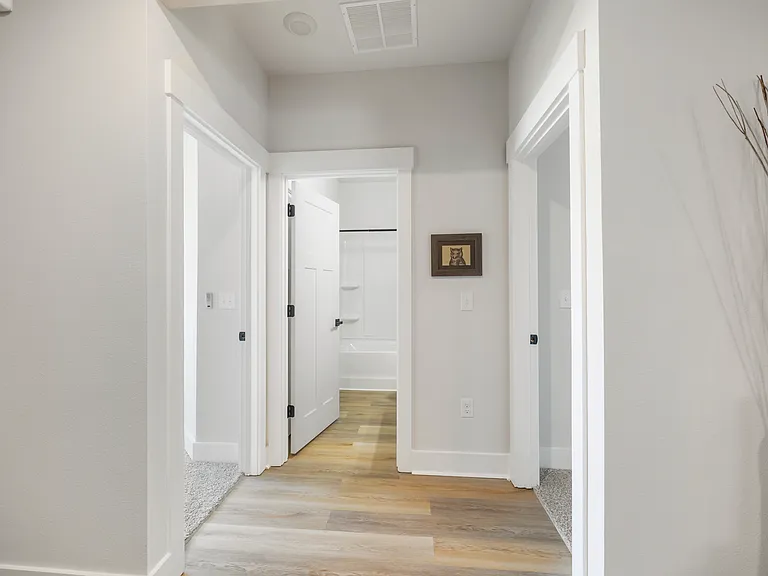 6596 Forest Bay Ave — Photo 13